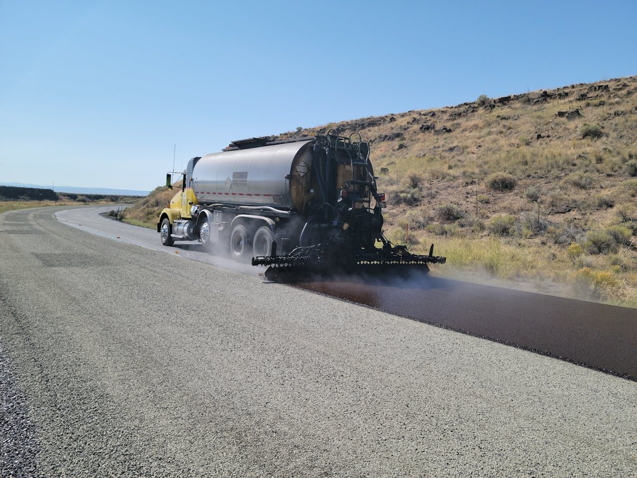 Asphalt paving crew working in Pearl, Mississippi